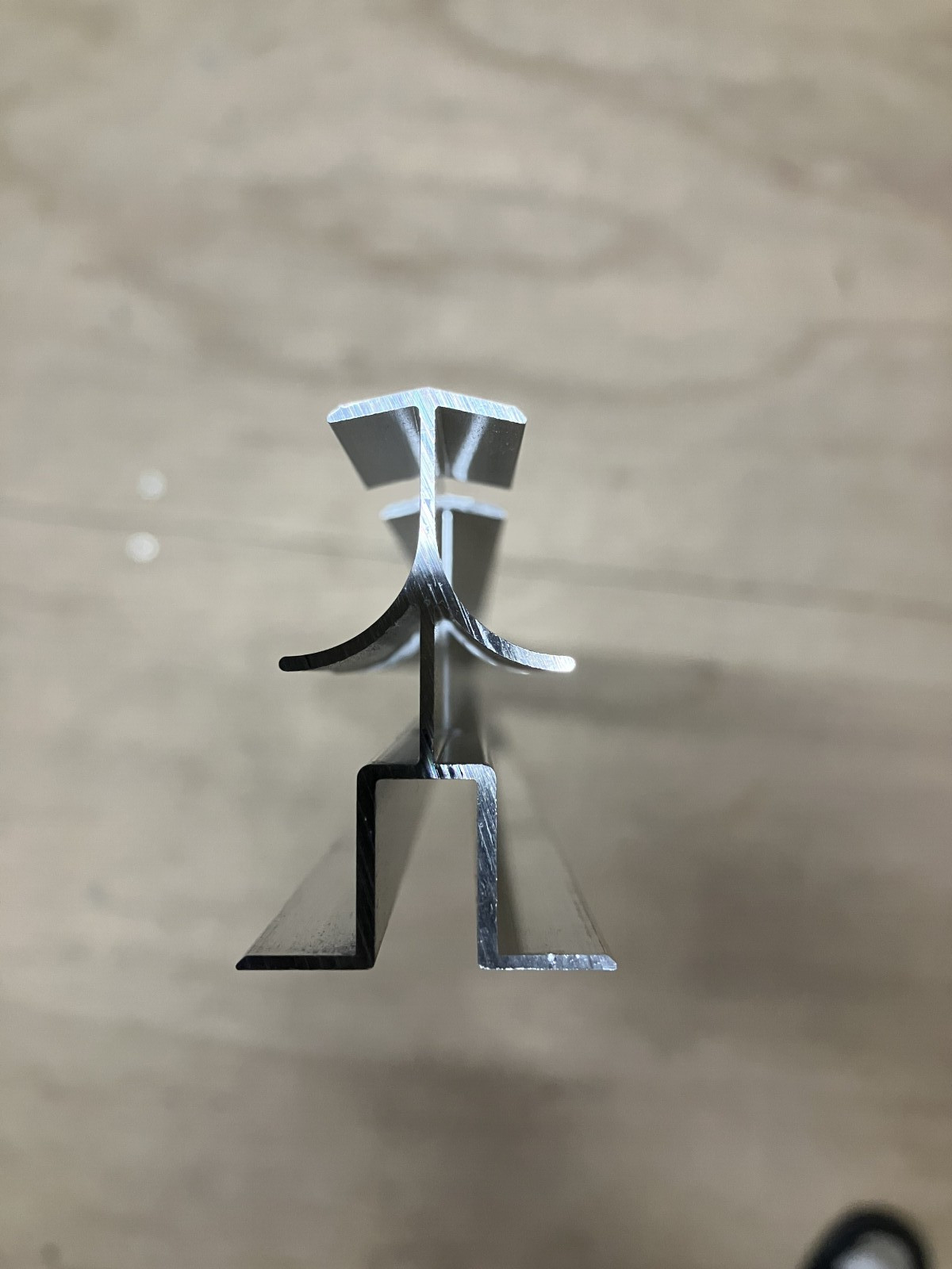 元旦スフィンクスルーフ１型　雪止め用吊り子